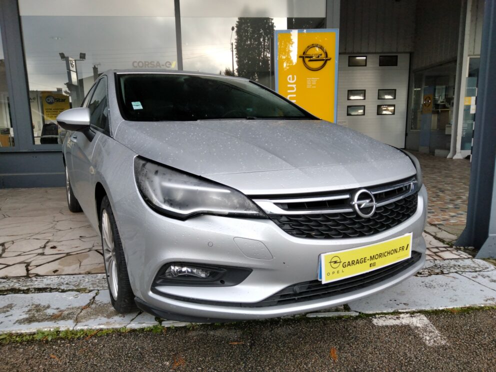 Opel Astra Innovation 1.6 CDTI 110 CV - photo 1