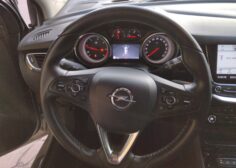 Opel Astra Innovation 1.6 CDTI 110 CV - photo 8