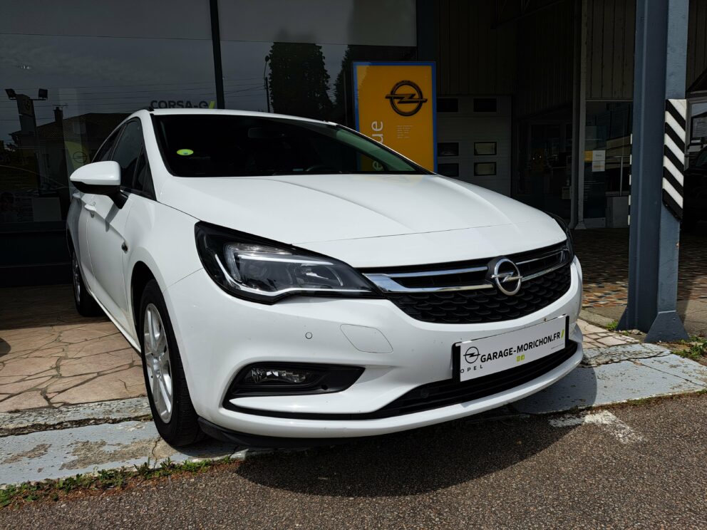 Opel Astra Sport Tourer Business Edition 1.6 136 CV BVA - photo 1