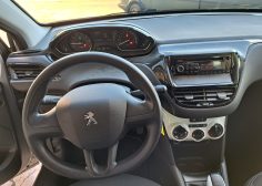 Peugeot 208 Like 68 CV - photo 5