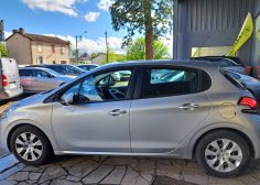 Peugeot 208 Like 68 CV - photo 3