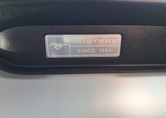 Ford Mustang Convertible GT 5.0 V8 421 CV BVA6 - photo 10