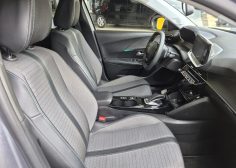 Peugeot 2008 Allure Pack 1.5 BlueHDi 130 cv EAT8 - photo 5