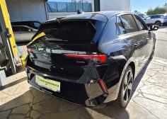 Opel Astra Hybride Elegance Business 1.6 180 cv - photo 3